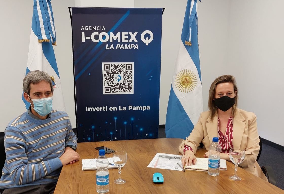 I-COMEX en la cata de varietales pampeanos para exportar a la Costa Este de  Estados Unidos